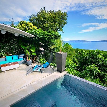 Art Gallery House With A Small Relaxing Pool Crikvenica Eksteriør bilde