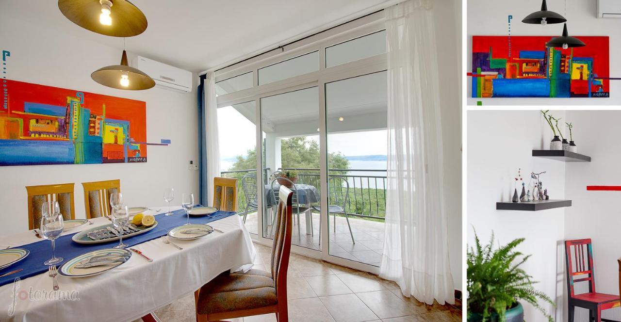 Art Gallery House With A Small Relaxing Pool Crikvenica Eksteriør bilde